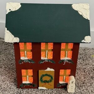 Christmas Village House Lighted Hand Made 8x12x10 Winter‎ Wonderland Holiday VTG